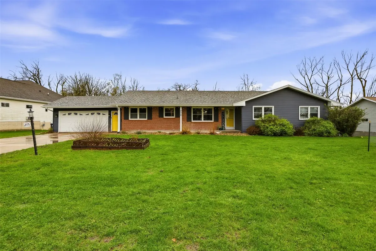 275 34th Street Se, Cedar Rapids, IA 52403 - #1