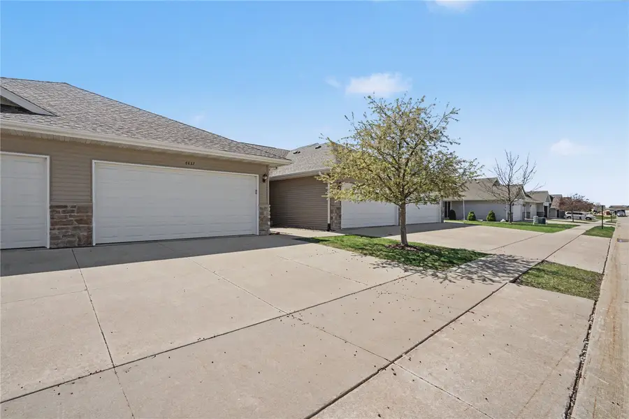 4437 Hastings Drive, Marion, IA 52302 - #3