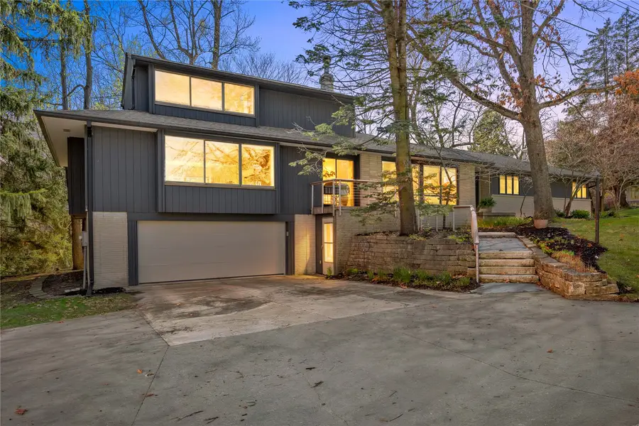 12 Fairview Knoll Ne, Iowa City, IA 52240 - #2