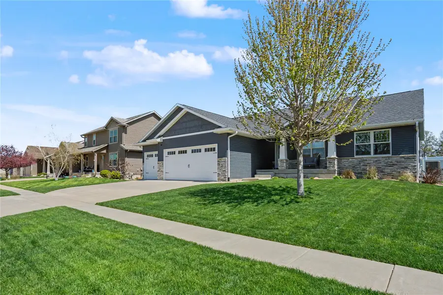 733 Raleigh Lane, Marion, IA 52302 - #2