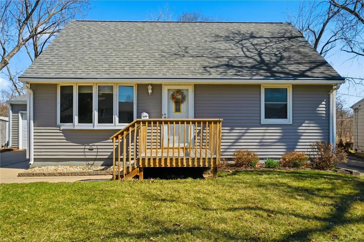 1416 38th Street Se, Cedar Rapids, IA 52403 - #1