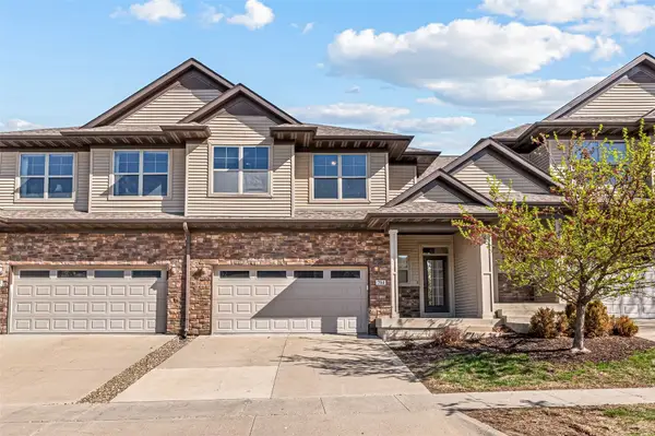 704 Mission Point Road, Iowa City, IA 52245