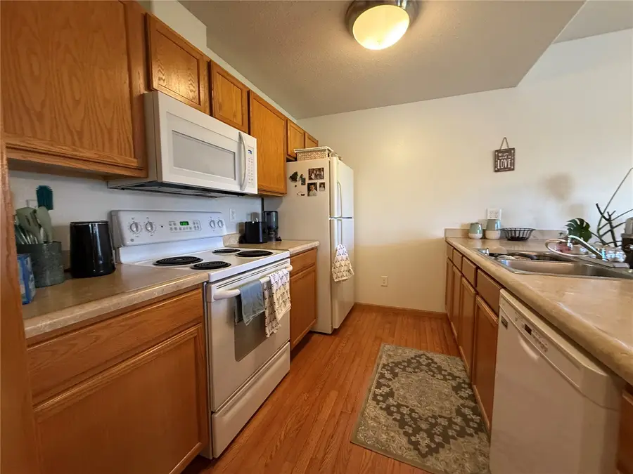 4377 Berkeley Lane, Iowa City, IA 52245 - #2