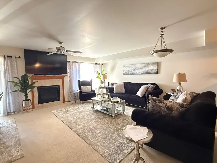 4367 E Court Street, Iowa City, IA 52245 - #3