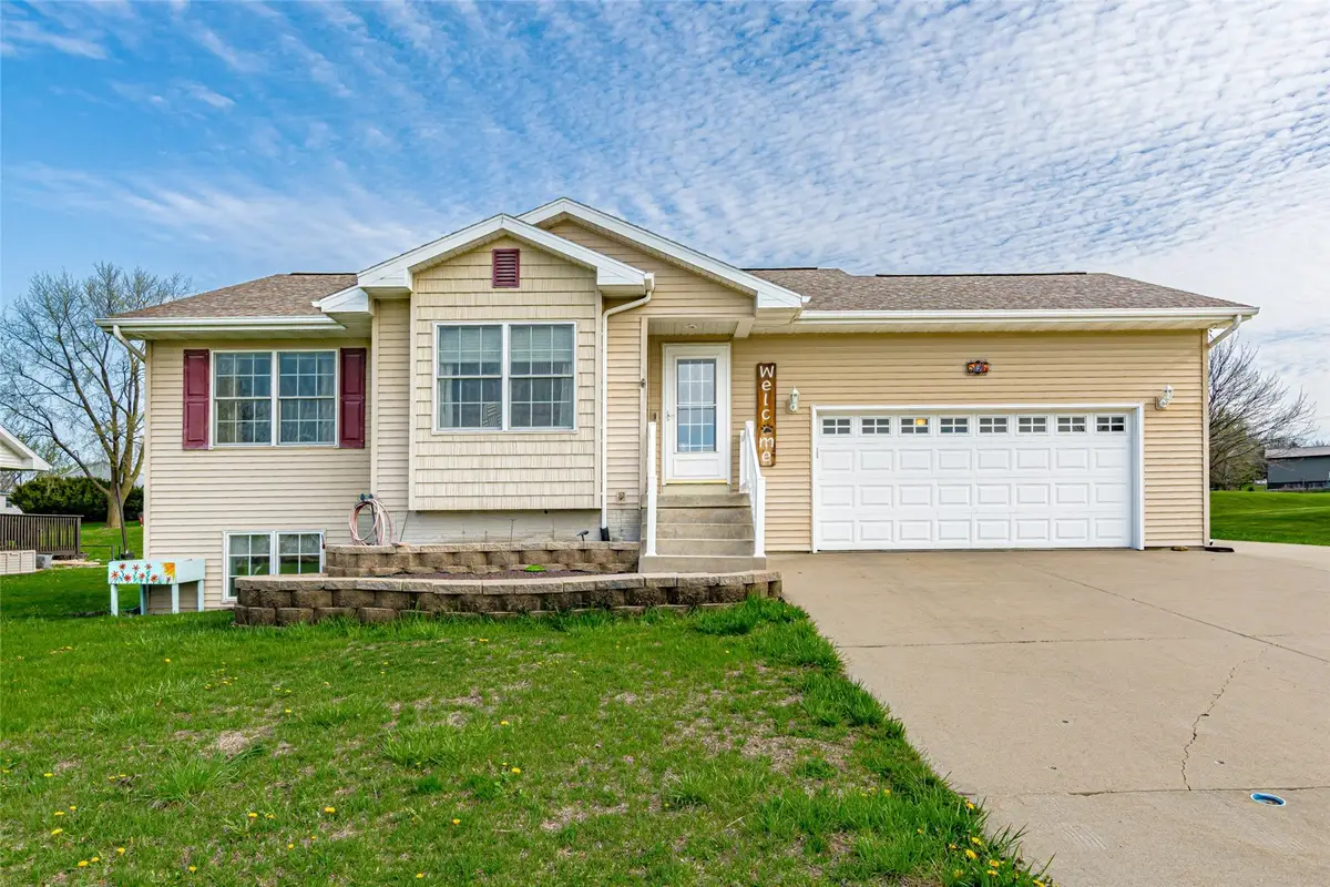 506 16th Street Ne, Independence, IA 50644 - #1