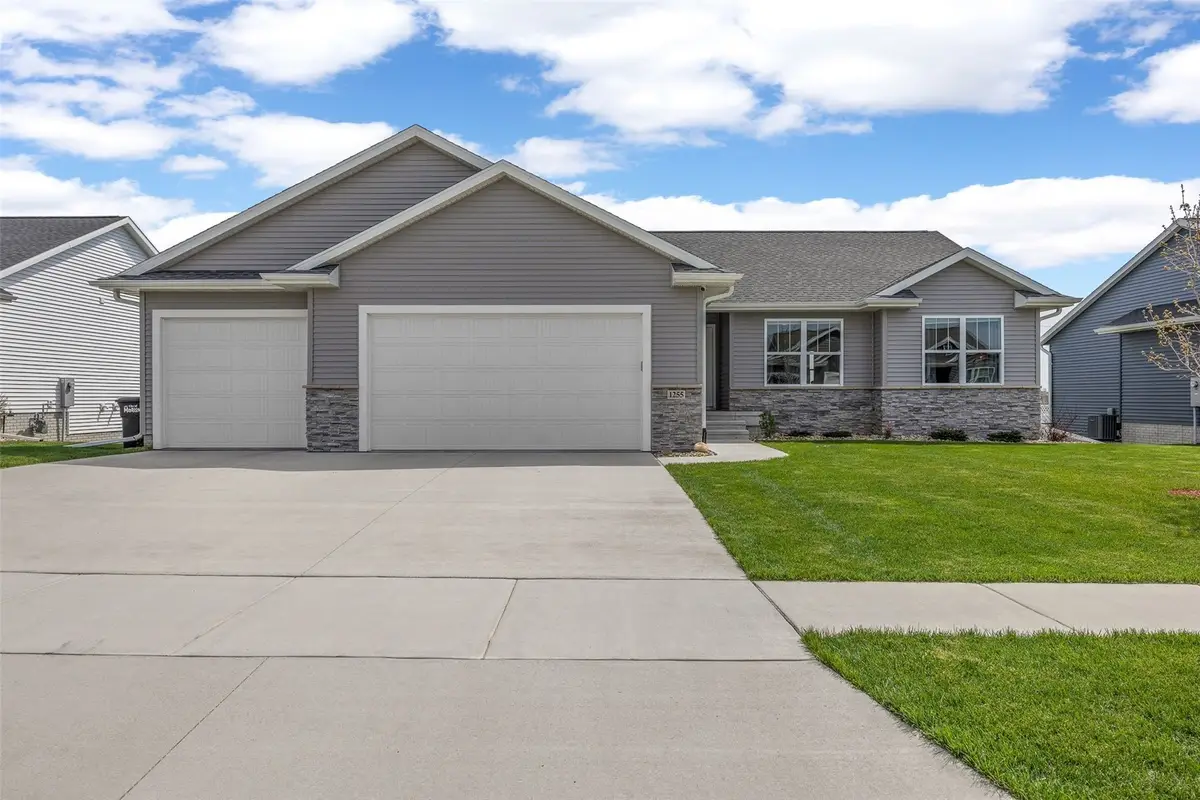 1255 Echo Ridge Lane, Marion, IA 52302 - #1