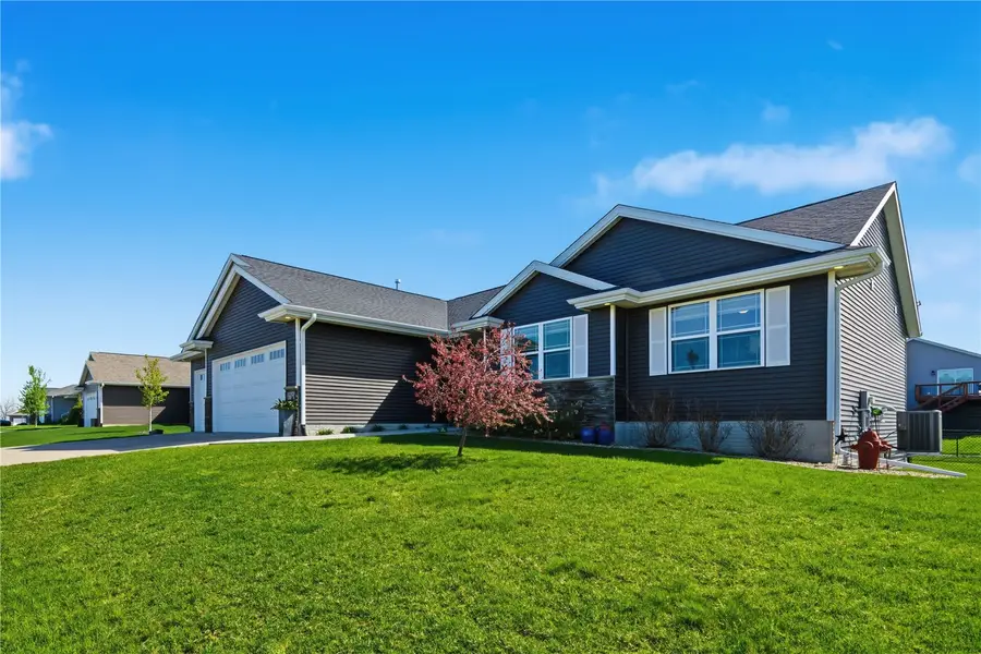 2787 Creekview Trail, Palo, IA 52324 - #2