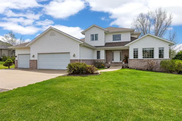 2823 120th Street Ne, Swisher, IA 52338