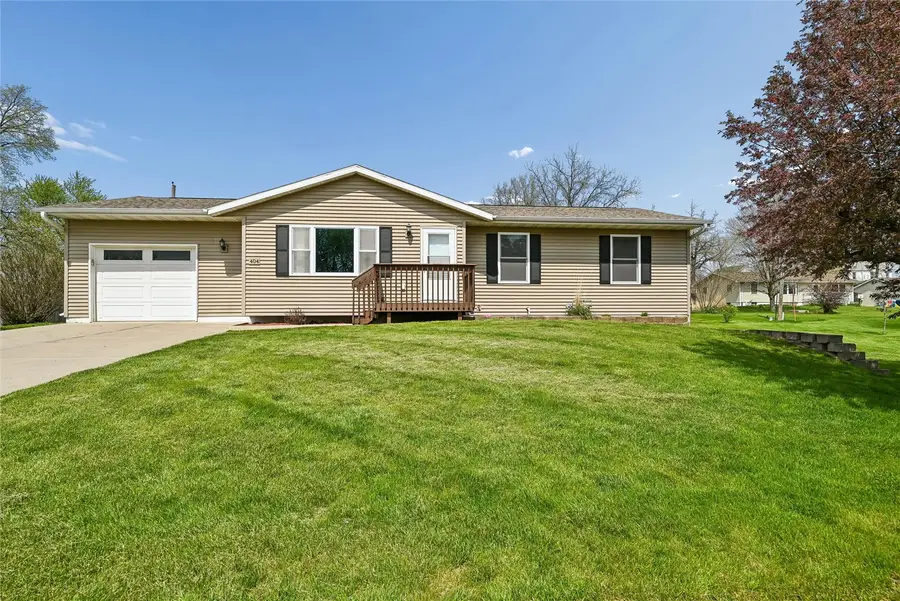 404 Kelley Court, Springville, IA 52336 - #2