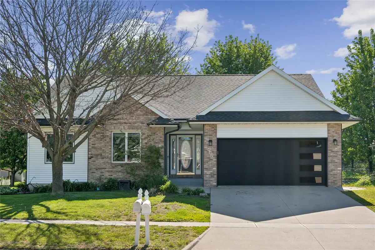 402 Windsor Drive, Solon, IA 52333 - #1