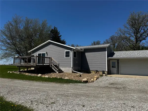 7850 20th Avenue, Blairstown, IA 52209