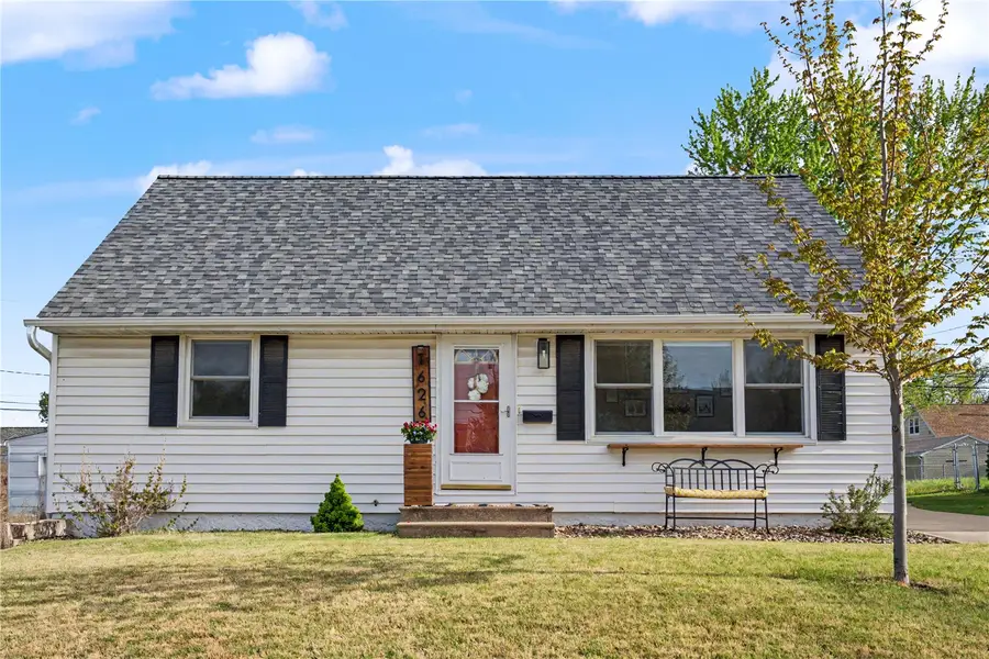1626 Hollywood Blvd Ne, Cedar Rapids, IA 52402 - #2