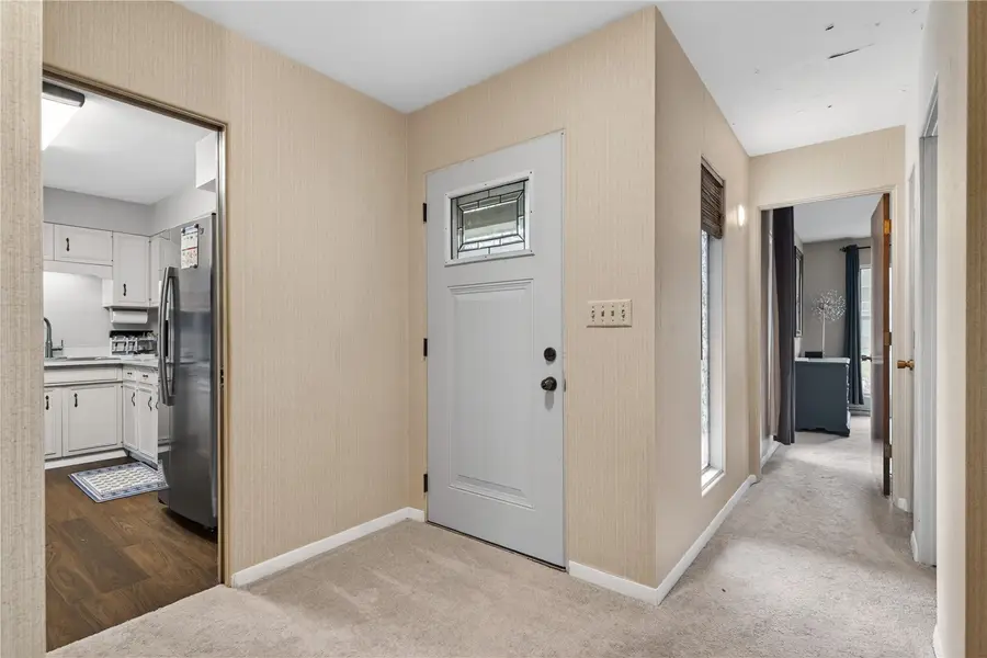 284 Indiandale Road Se, Cedar Rapids, IA 52403 - #2