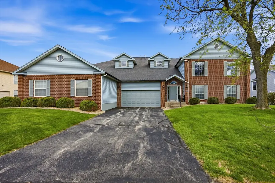 3260 Willowridge Drive #D, Marion, IA 52302 - #3