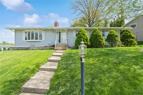 320 Eastland Drive Se, Cedar Rapids, IA 52403