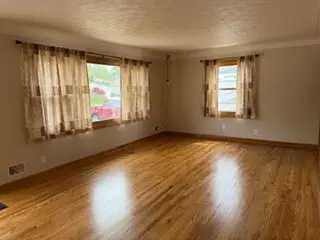 3883 Council Street Ne, Cedar Rapids, IA 52402 - #3