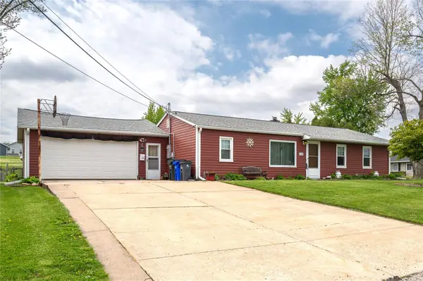 125 Florida Avenue Sw, Cedar Rapids, IA 52404
