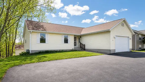 2416 C Street Sw, Cedar Rapids, IA 52404