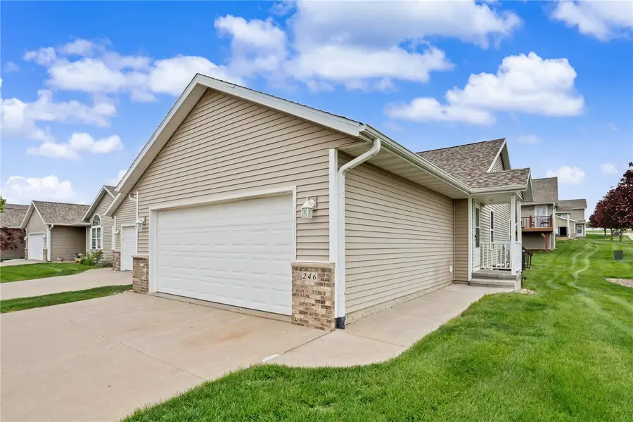 246 Whirlaway Lane, Fairfax, IA 52228 - #2