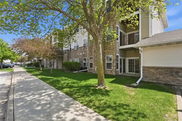 1329 Se University Ave #112, Waukee, IA 50263