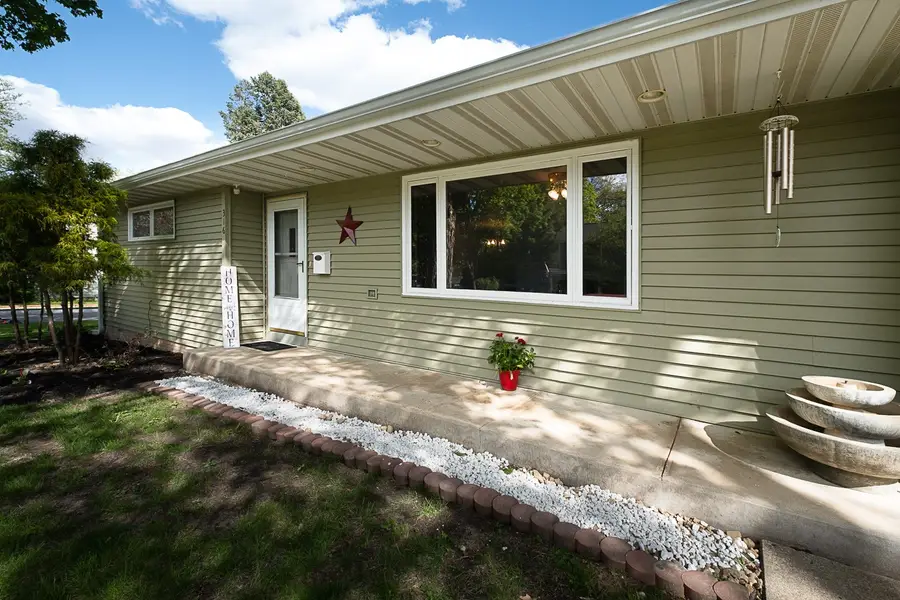 316 3rd Avenue Nw, Mount Vernon, IA 52314 - #2