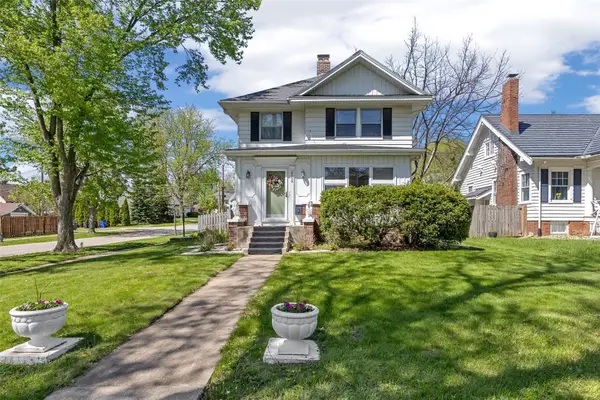 2300 4th Avenue Se, Cedar Rapids, IA 52403