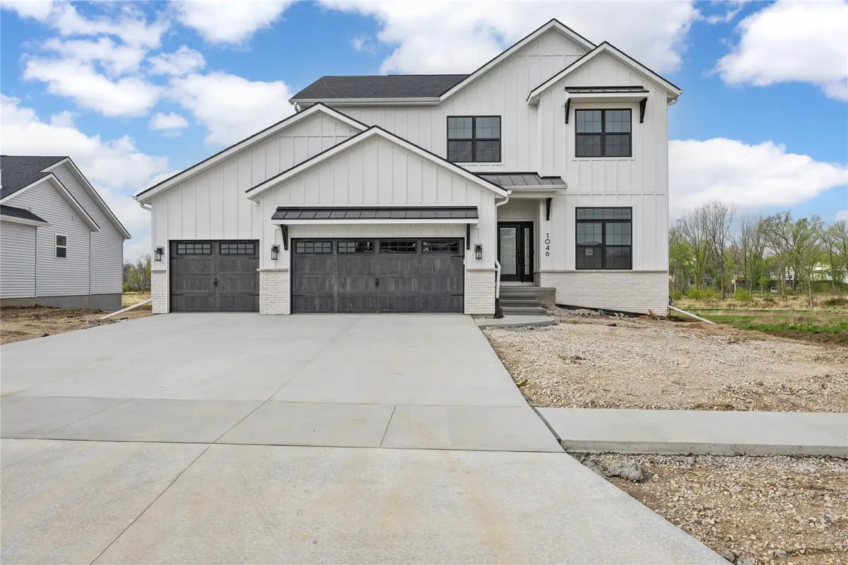 219 Meadows Field Drive Ne, Cedar Rapids, IA 52402 - #1