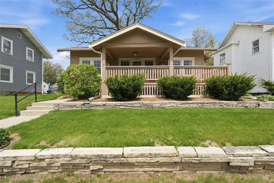 1614 J Avenue Ne, Cedar Rapids, IA 52402 - #2