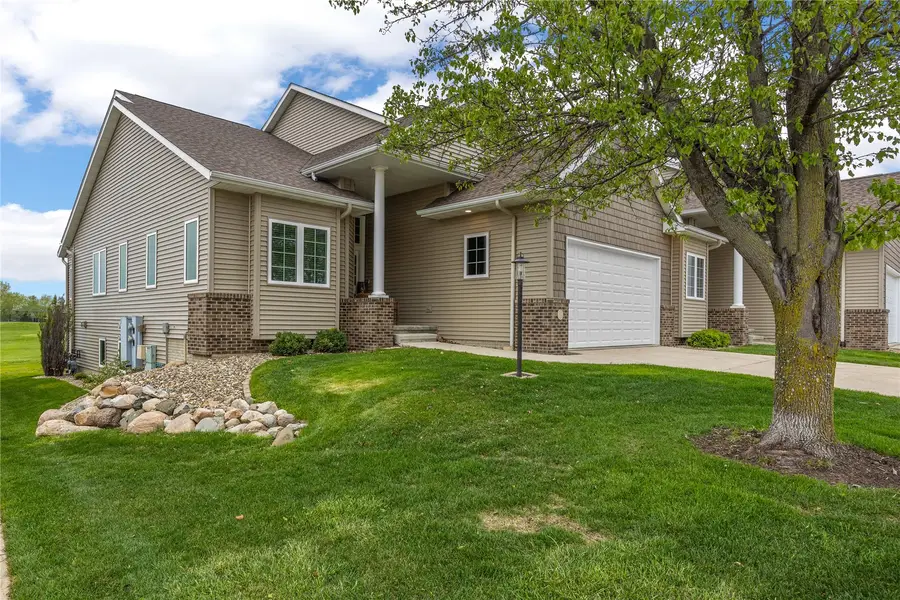 3389 Stone Ct, Marion, IA 52302 - #2