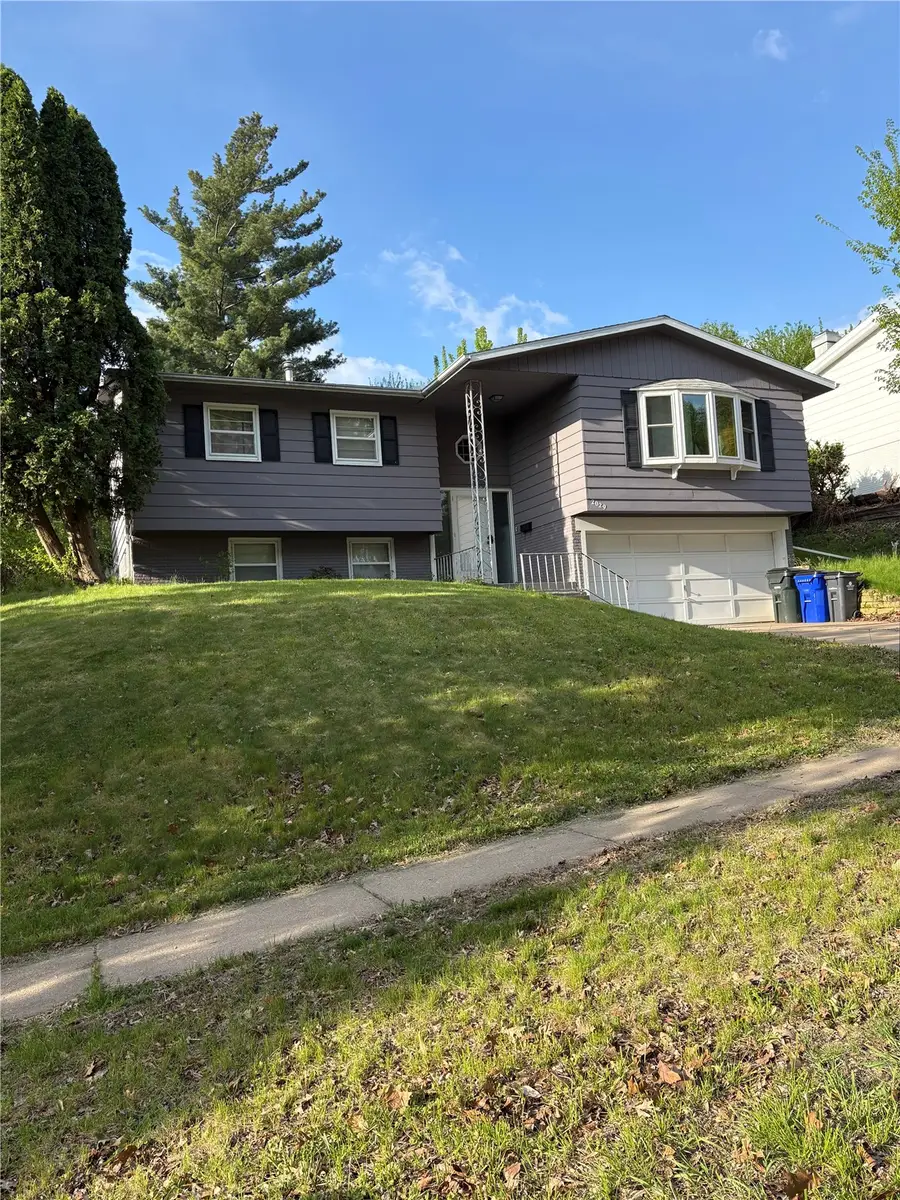 2029 Birchwood Drive Ne, Cedar Rapids, IA 52402 - #3