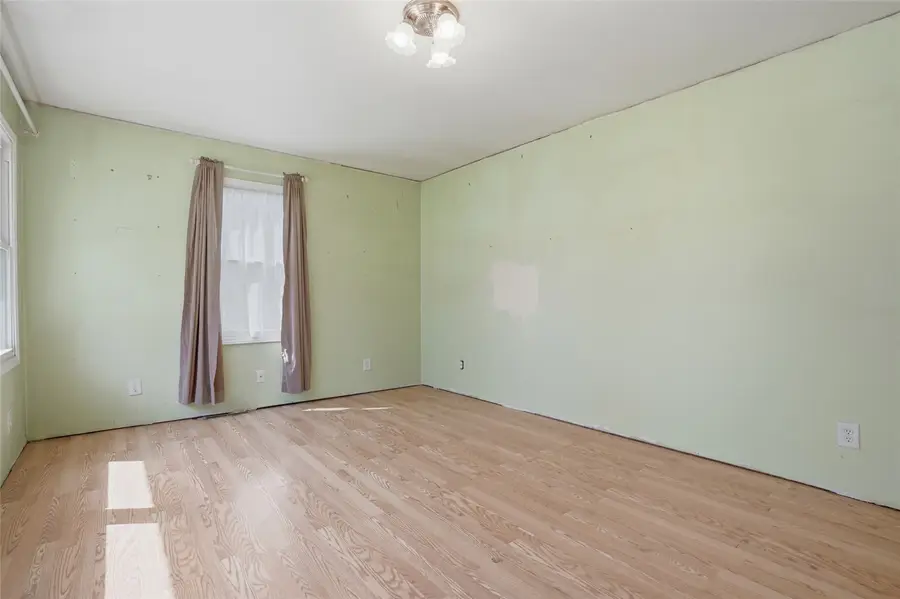 1317 Franklin Street, Iowa City, IA 52240 - #2