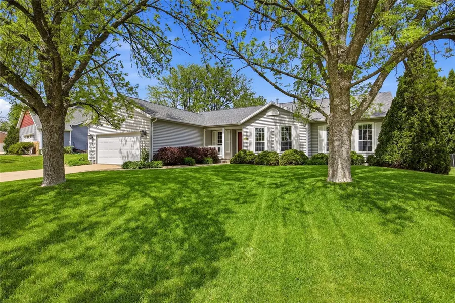 7412 Berkshire Drive Ne, Cedar Rapids, IA 52402 - #3