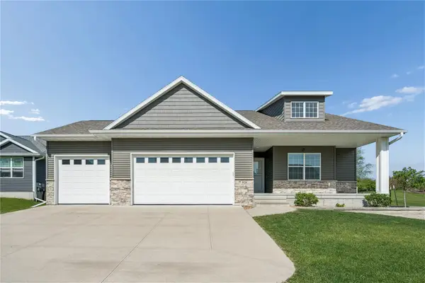 3520 Royal Drive Sw, Cedar Rapids, IA 52404