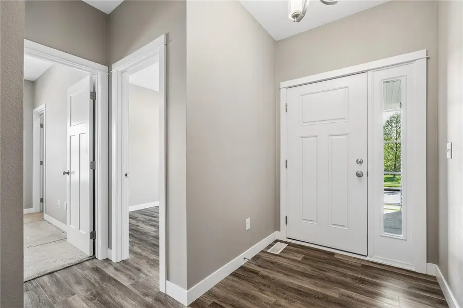 3520 Royal Drive Sw, Cedar Rapids, IA 52404 - #3