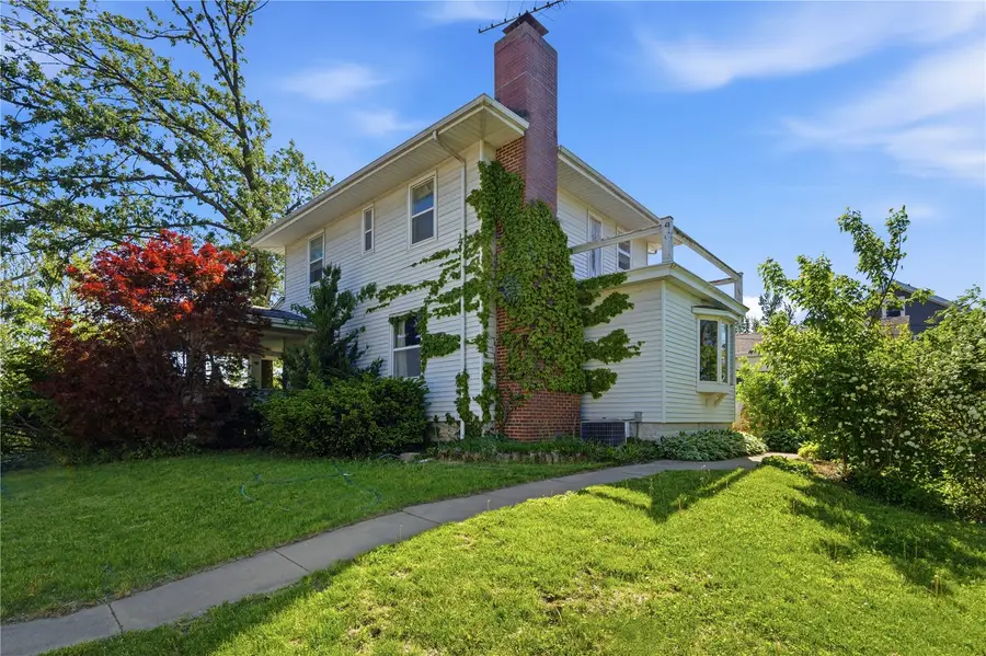 1526 C Ave Nw, Cedar Rapids, IA 52405 - #3