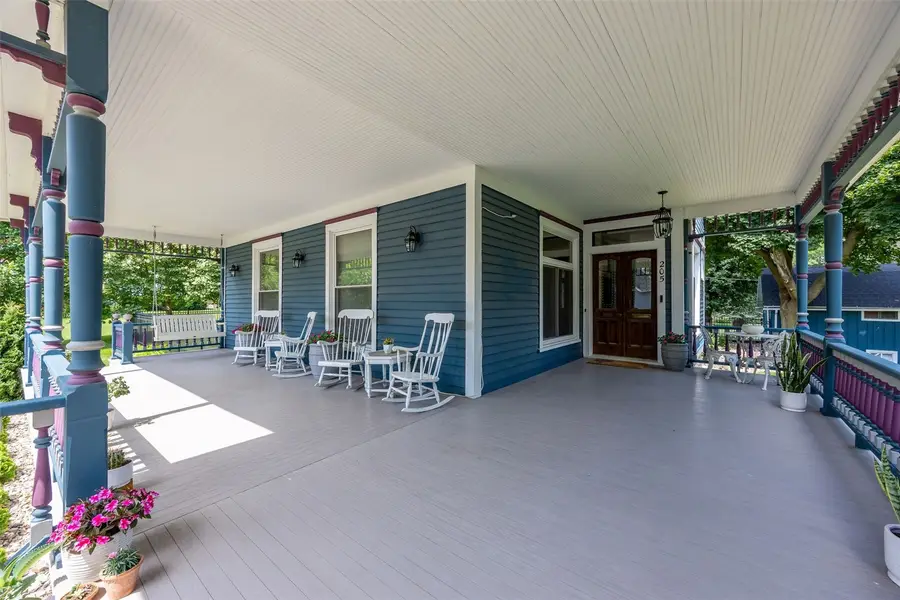 205 2nd Ave Nw, Mount Vernon, IA 52314 - #3