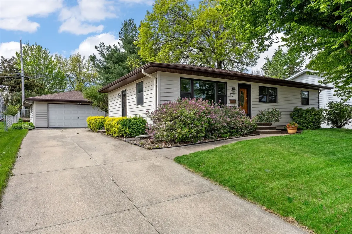 1805 Brockman Avenue, Marion, IA 52302 - #1