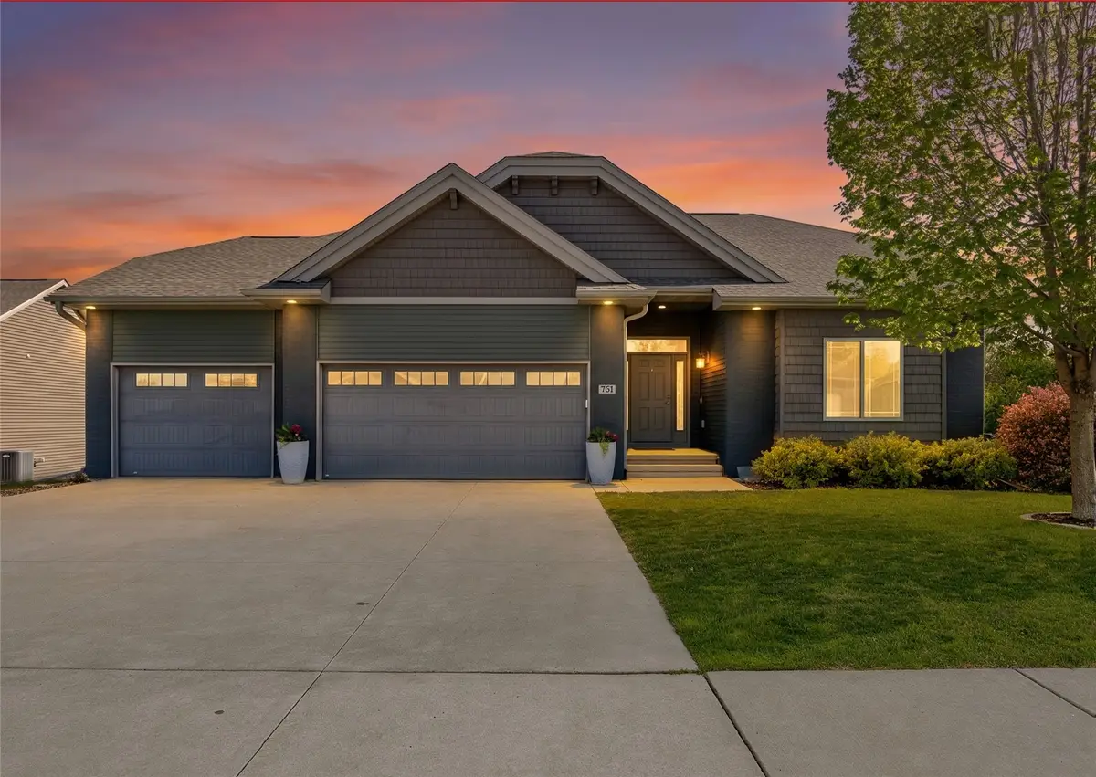 702 Raymond Drive, Solon, IA 52333 - #1