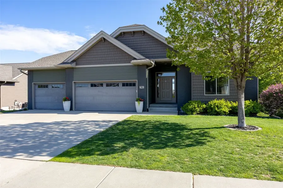 702 Raymond Drive, Solon, IA 52333 - #3