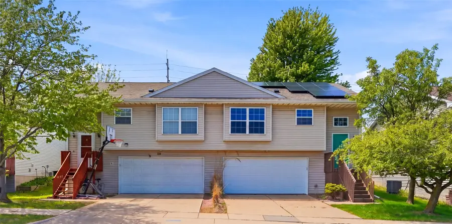 27 Jema Court, Iowa City, IA 52246 - #2