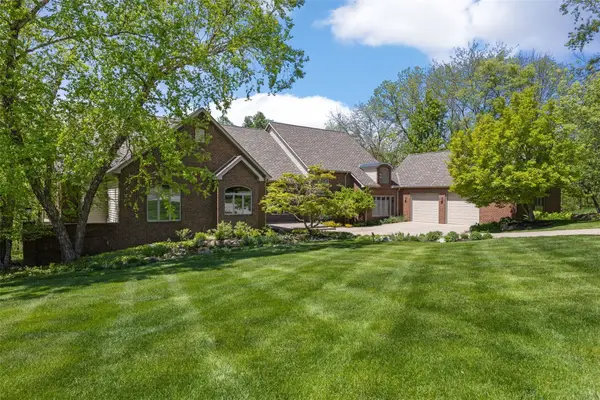 4181 Rose Bluff Circle Ne, Iowa City, IA 52240