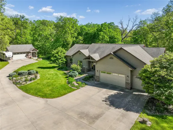 3057 Sandy Beach Road, Swisher, IA 52338