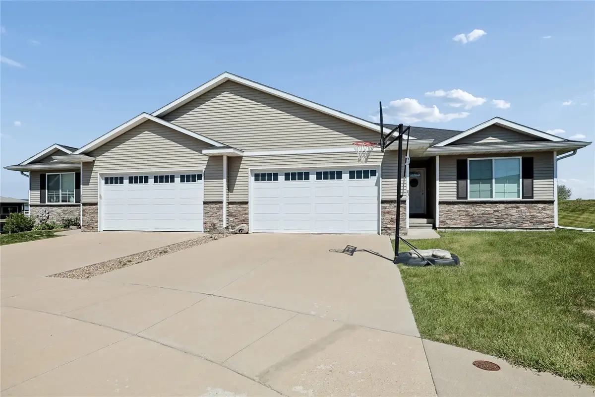 831 Heartland Court, Fairfax, IA 52228 - #1