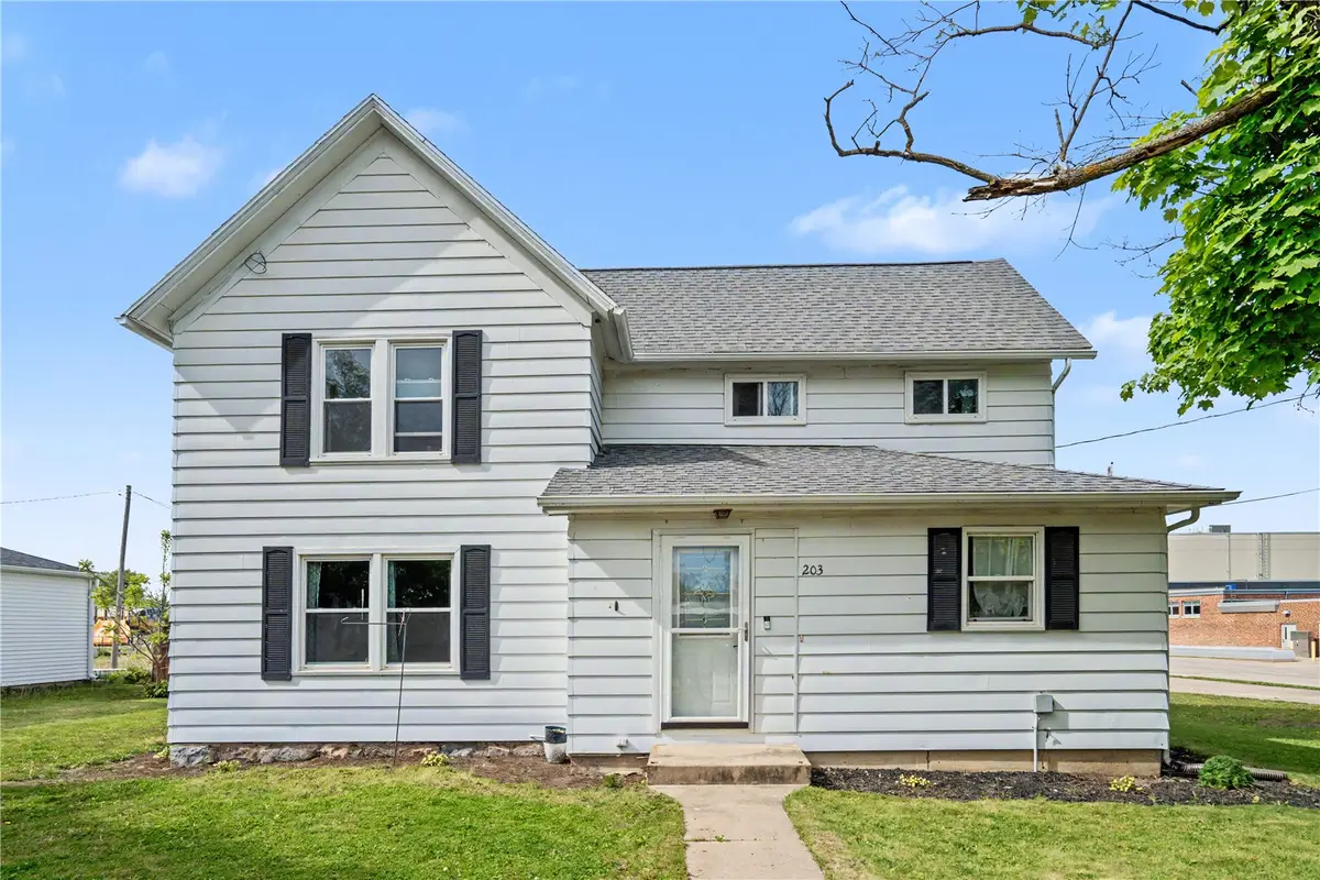 203 Roosevelt Street, Alburnett, IA 52202 - #1