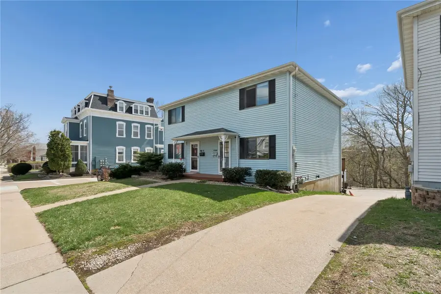 410 Clarke Drive #B, Dubuque, IA 52001 - #2