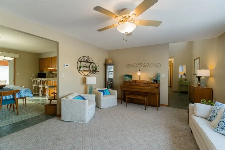 214 Donald Dr, Alburnett, IA 52202 - #3