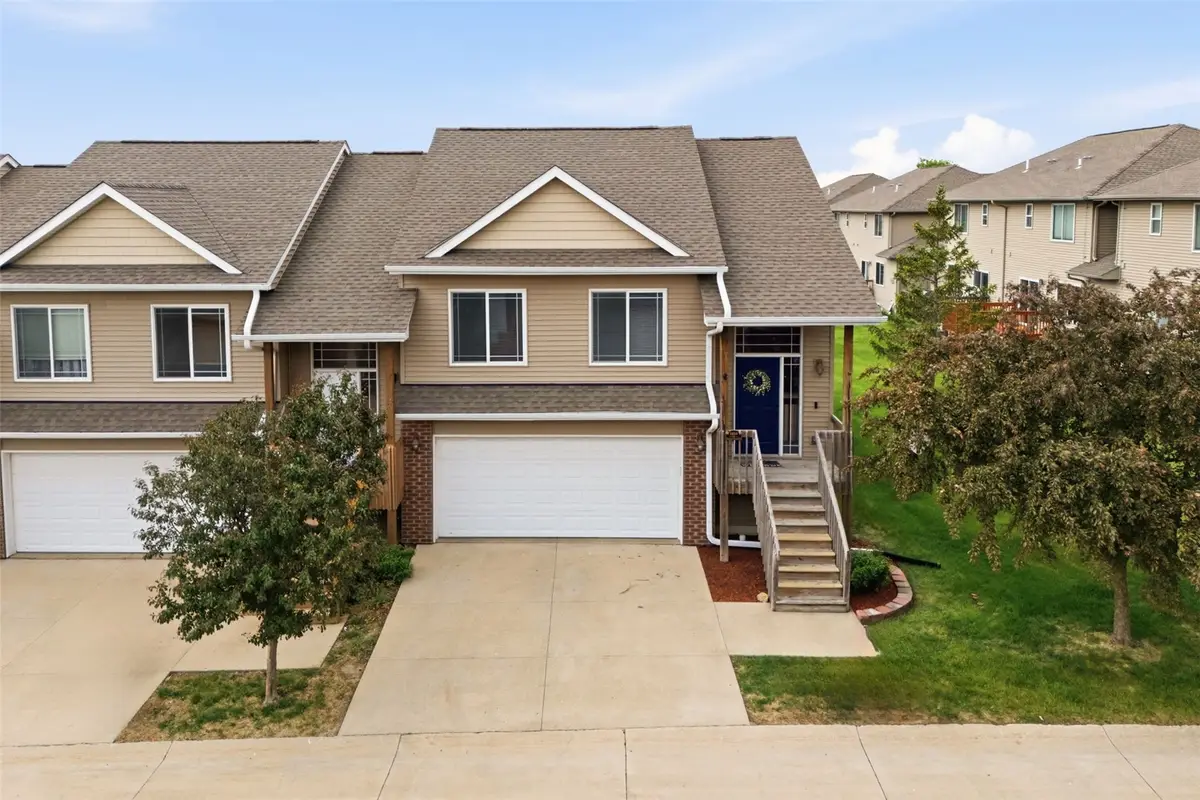 1809 Goose Lake Circle, North Liberty, IA 52317 - #1