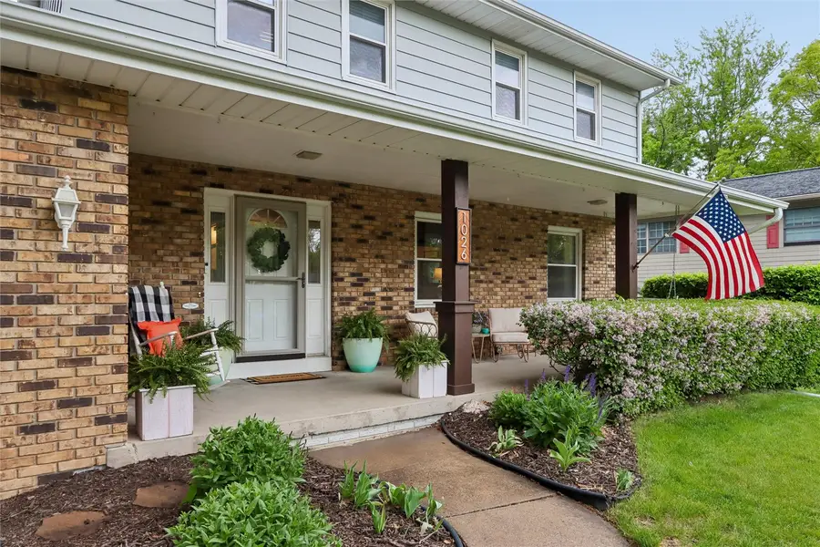 1026 Village Green Blvd, Iowa City, IA 52240 - #2