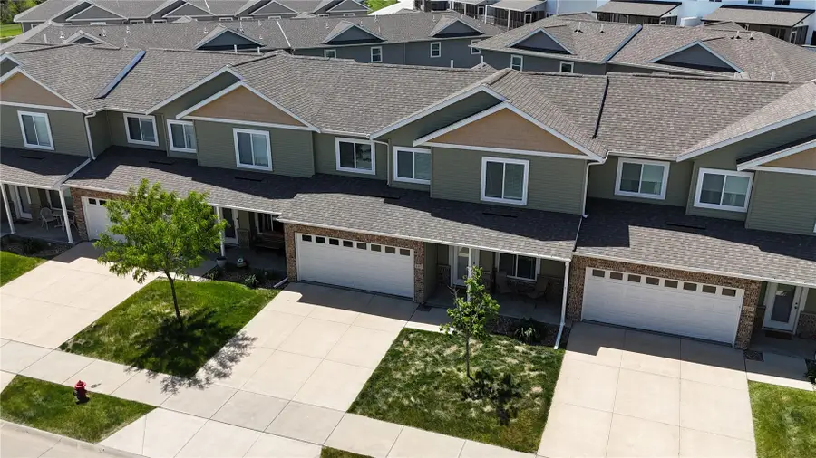 1237 Ronald Way, North Liberty, IA 52317 - #3