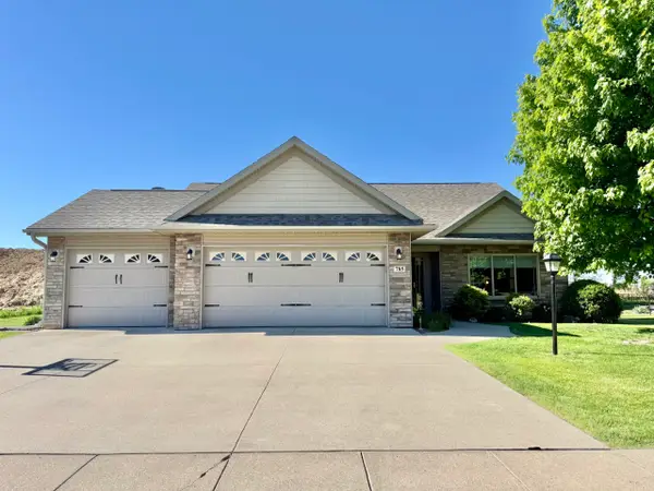785 Yorkshire Street, North Liberty, IA 52317